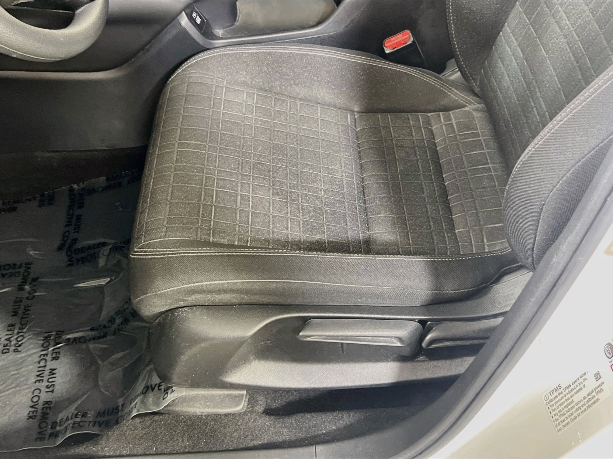 Used 2023 Honda HR-V LX image 18
