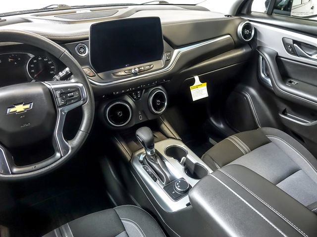 Certified 2024 Chevrolet Blazer LT w/ Convenience Package FWD image 17