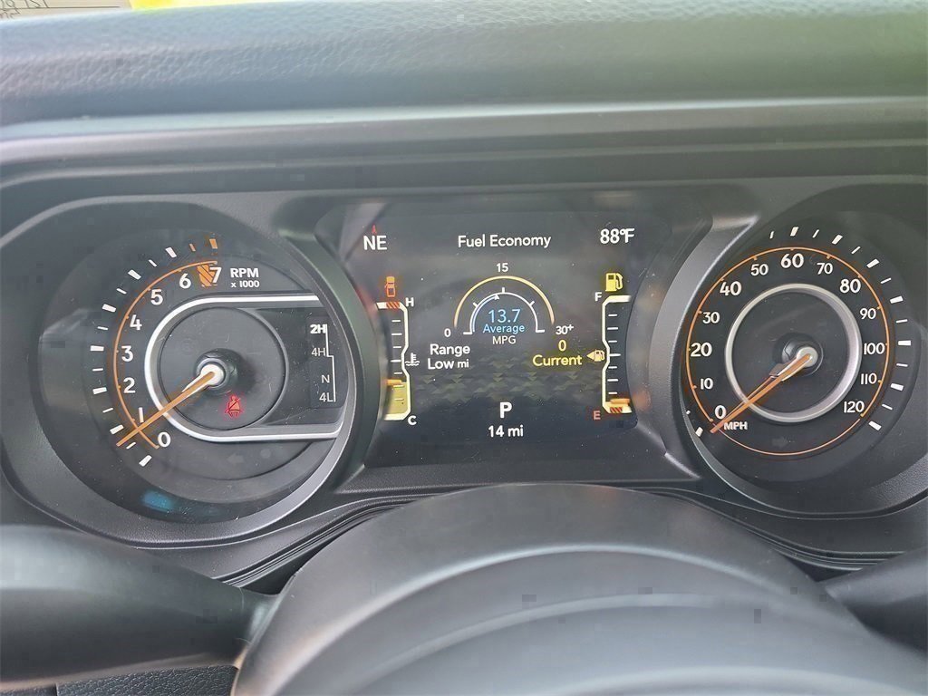 New 2025 Jeep Gladiator Sport image 17