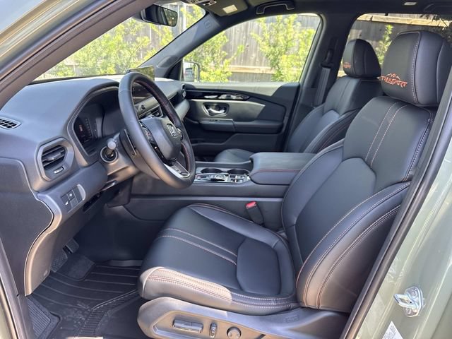 New 2026 Honda Pilot TrailSport image 9