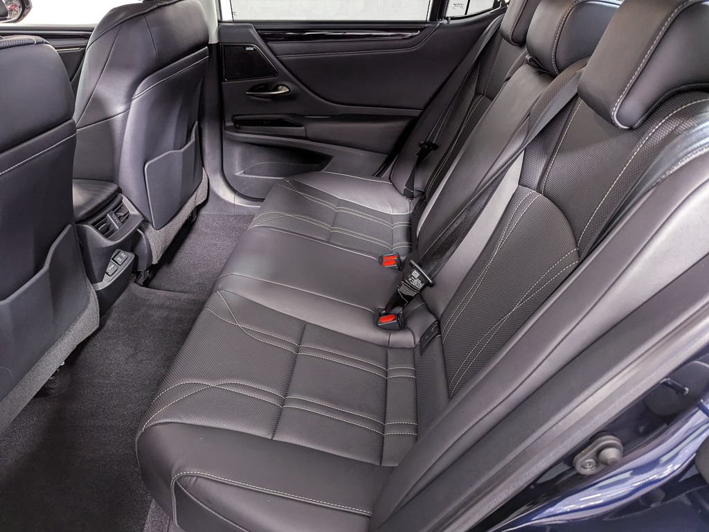 Used 2019 Lexus ES 350 Ultra Luxury w/ Accessory Package FWD image 47