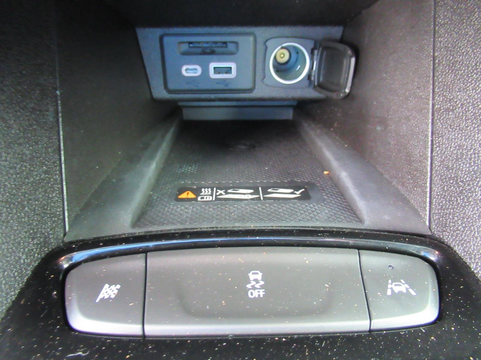 Used 2023 Chevrolet Bolt EUV Premier w/ Sun & Sound Package image 27