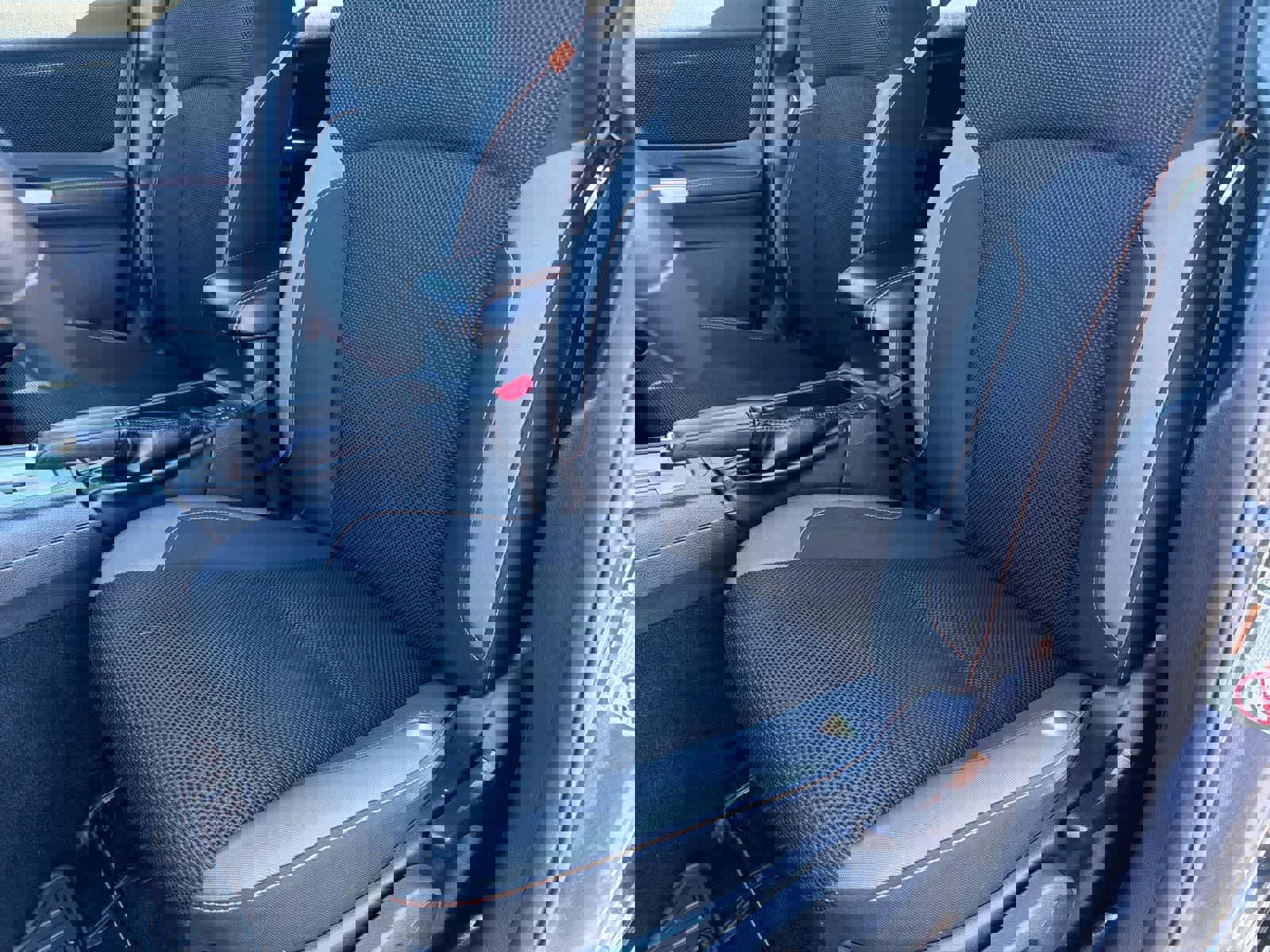 Used 2016 Subaru Crosstrek 2.0i Premium image 9