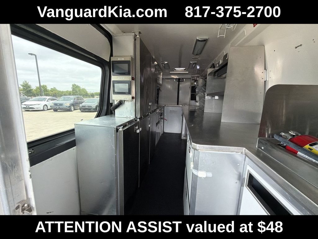 Used 2021 Mercedes-Benz Sprinter 4500 w/ Parking Package image 25