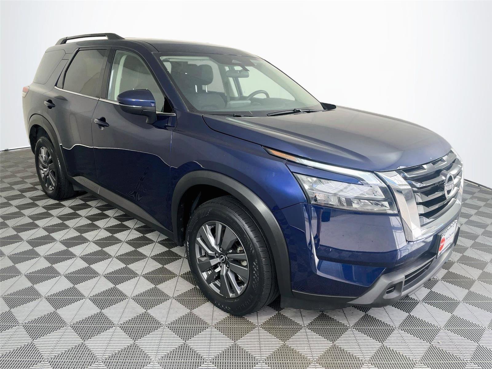 Used 2025 Nissan Pathfinder SV AWD/4WD video 1