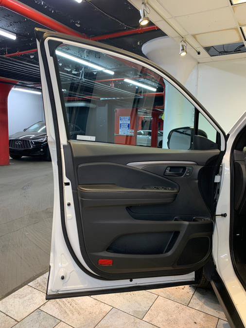 Used 2022 Honda Passport TrailSport image 15