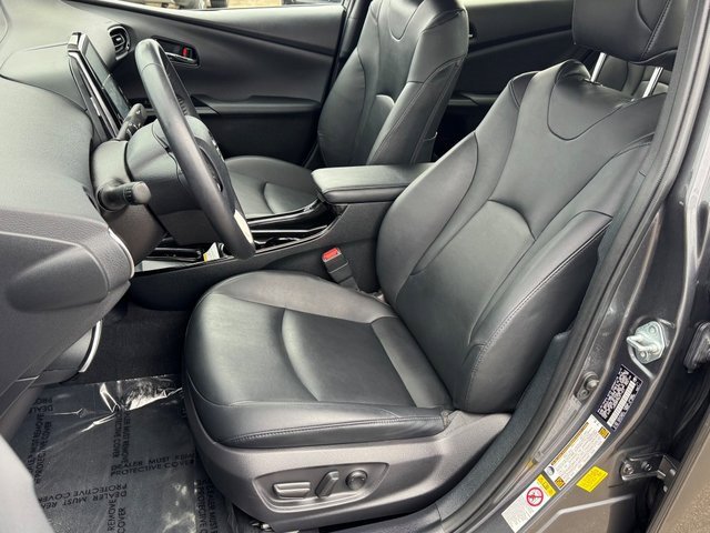 Used 2019 Toyota Prius Prime Premium image 13