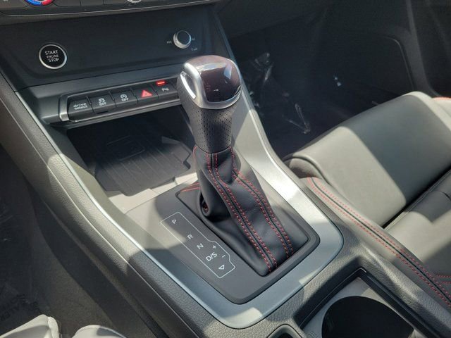 Certified 2025 Audi Q3 2.0T Premium Plus w/ Premium Plus Package AWD/4WD image 30