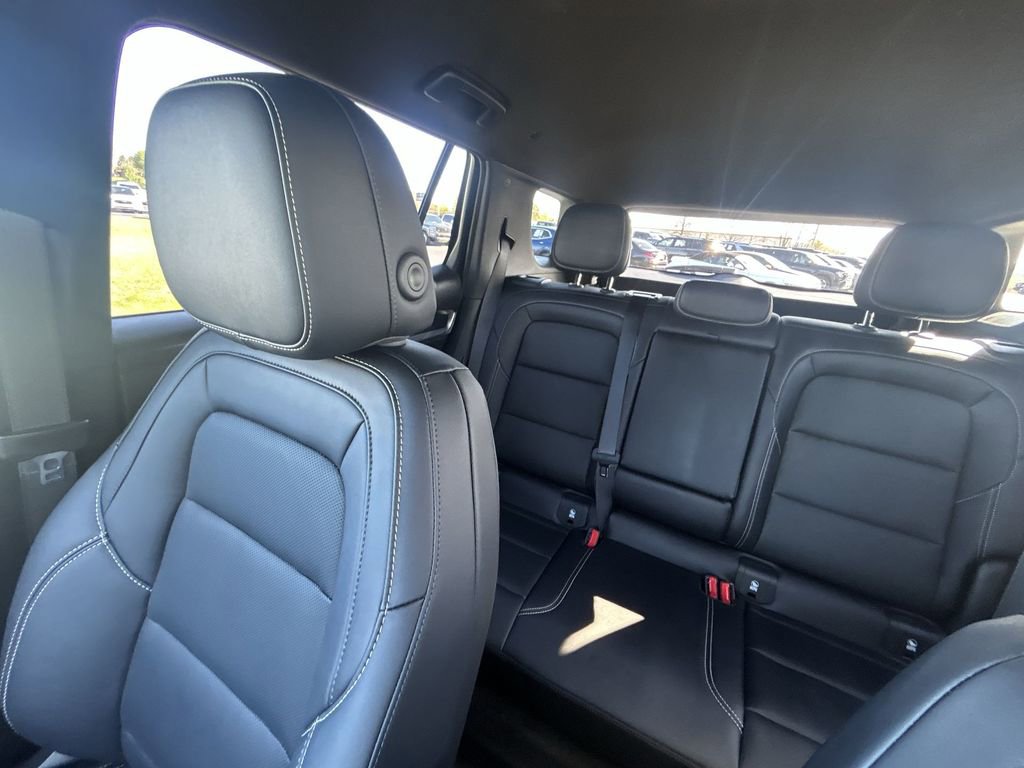 Used 2026 GMC Terrain Elevation w/ Elevation Premium Package image 14