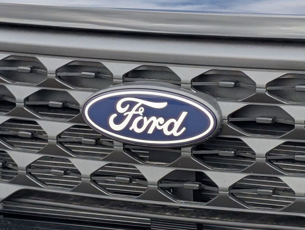 New 2026 Ford Maverick XLT w/ Equipment Group 301A image 11