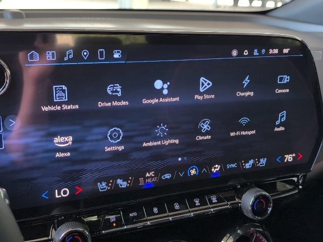 New 2025 Chevrolet Blazer EV RS RWD image 30