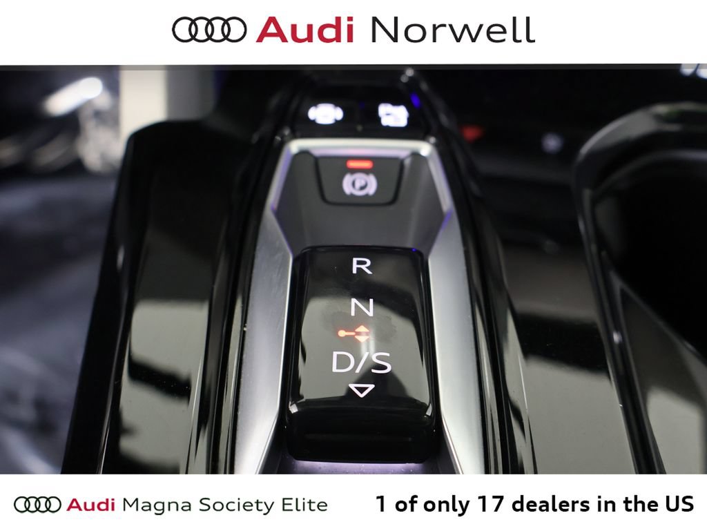 Used 2025 Audi Q5 Prestige AWD/4WD image 4