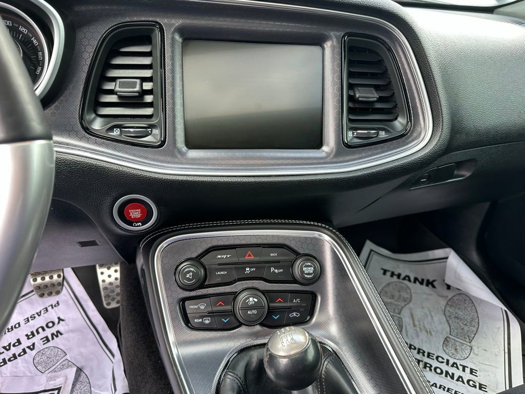 Used 2016 Dodge Challenger SRT w/ Technology Group RWD image 9