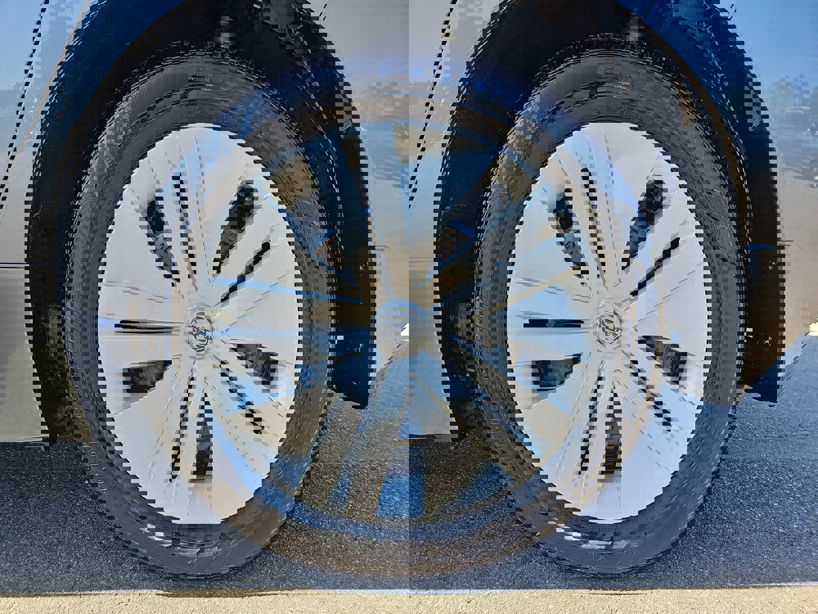 Used 2023 Nissan Leaf S FWD image 31