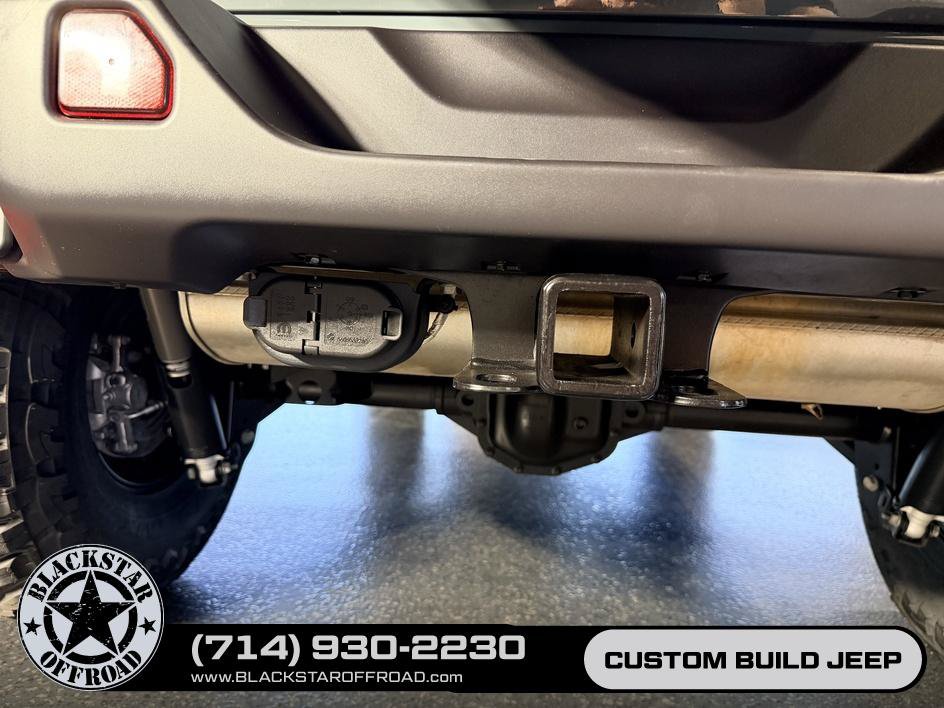 Used 2026 Jeep Wrangler Unlimited Rubicon AWD/4WD image 13
