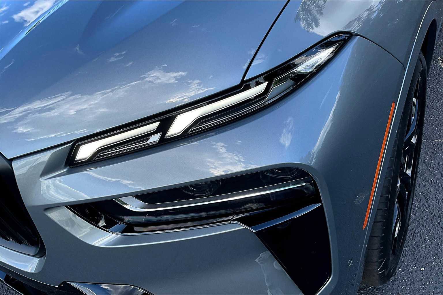 New 2026 BMW X7 xDrive40i w/ M Sport Package image 14