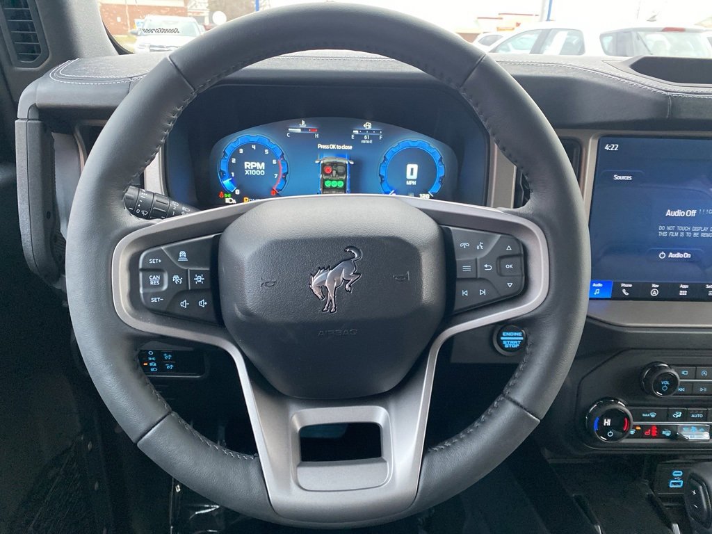 New 2025 Ford Bronco Outer Banks image 8
