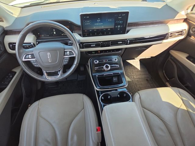 Used 2022 Lincoln Nautilus Reserve w/ Luxury Package image 9