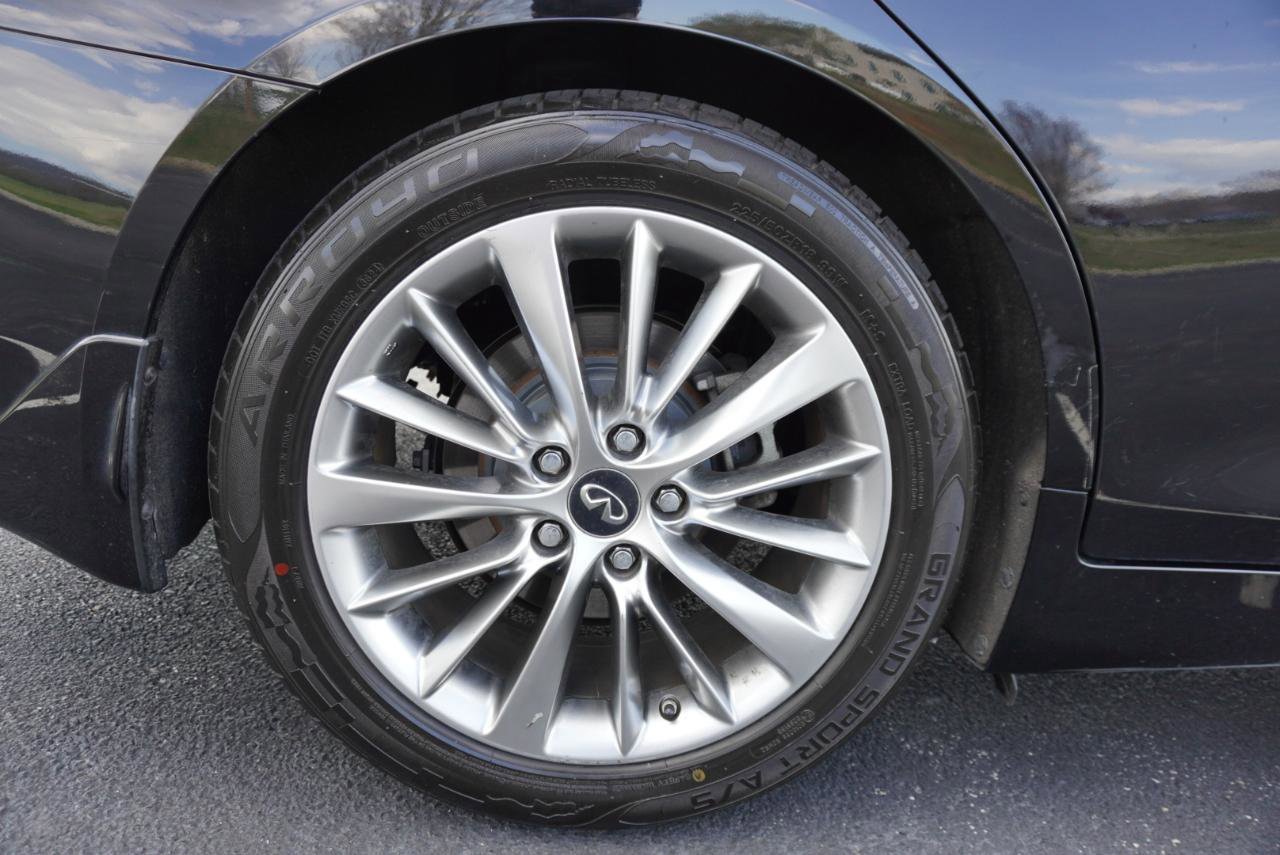 Used 2018 INFINITI Q50 Luxe w/ Cargo Package (L95) image 38