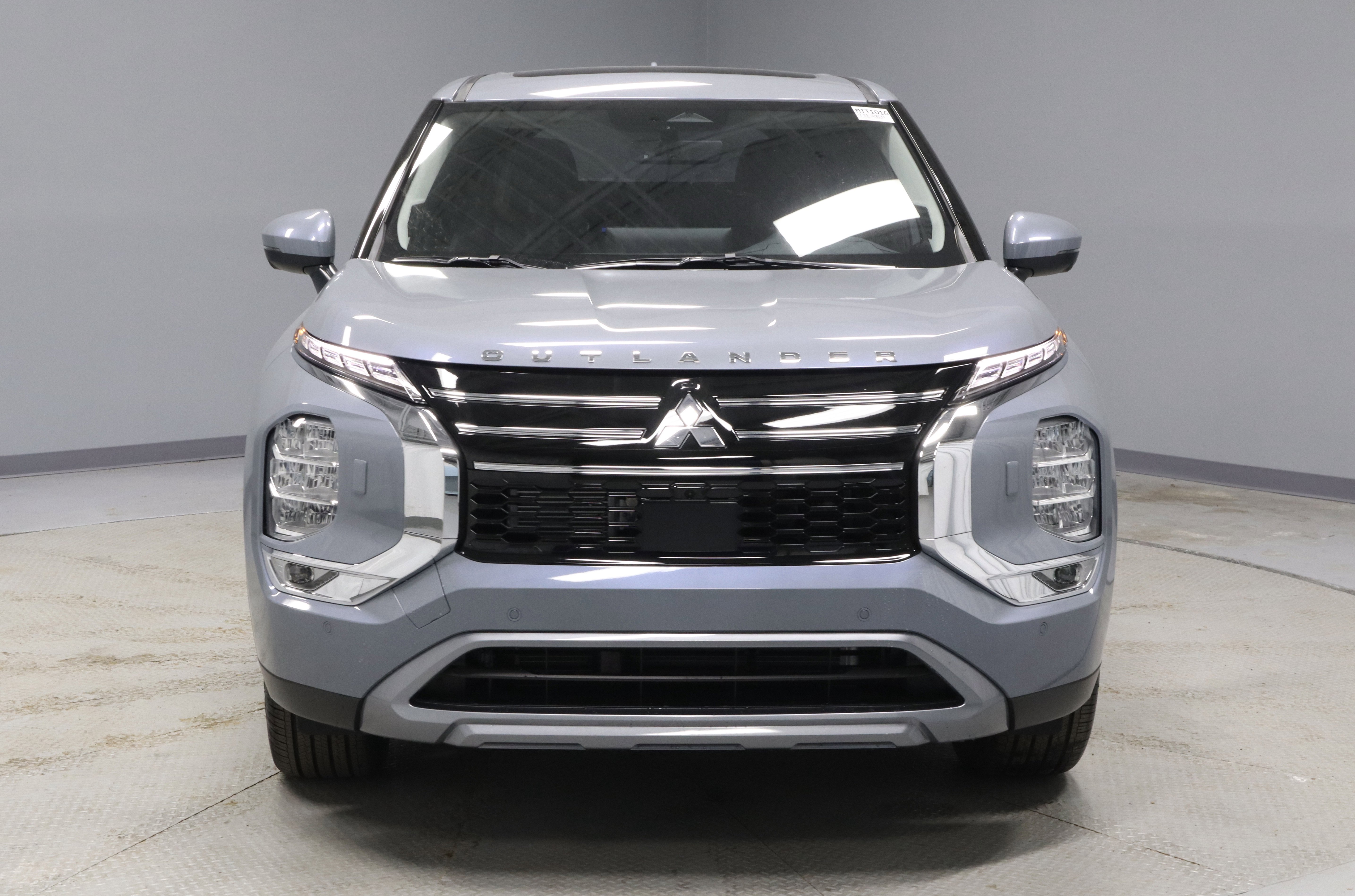 New 2026 Mitsubishi Outlander SE image 3