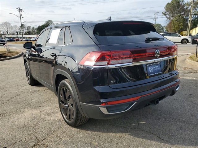 Certified 2024 Volkswagen Atlas Cross Sport SE w/ Panoramic Sunroof Package image 6