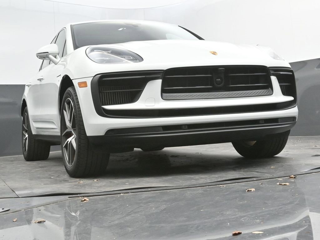 Used 2023 Porsche Macan S image 29