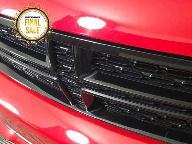 Used 2018 Dodge Durango GT w/ Blacktop Package image 11