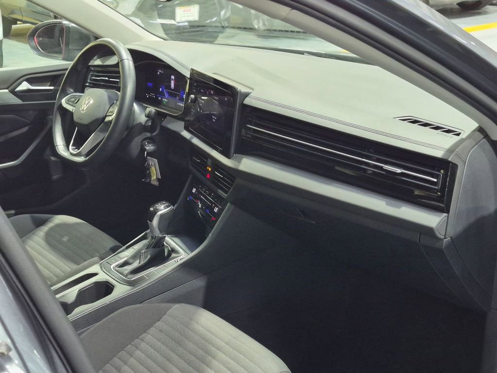 Used 2025 Volkswagen Jetta S FWD image 28
