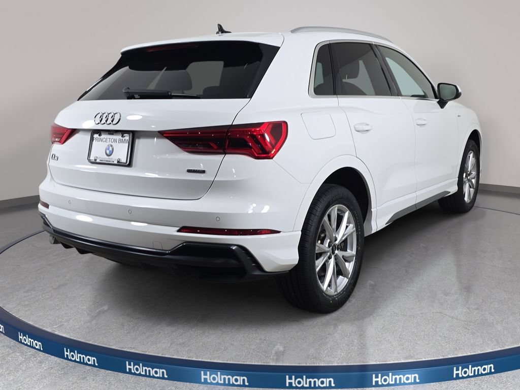 Used 2022 Audi Q3 2.0T Premium w/ Convenience Package AWD/4WD image 6