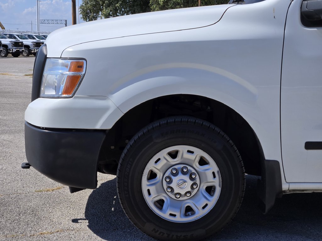 Used 2020 Nissan NV 2500 SV RWD image 8