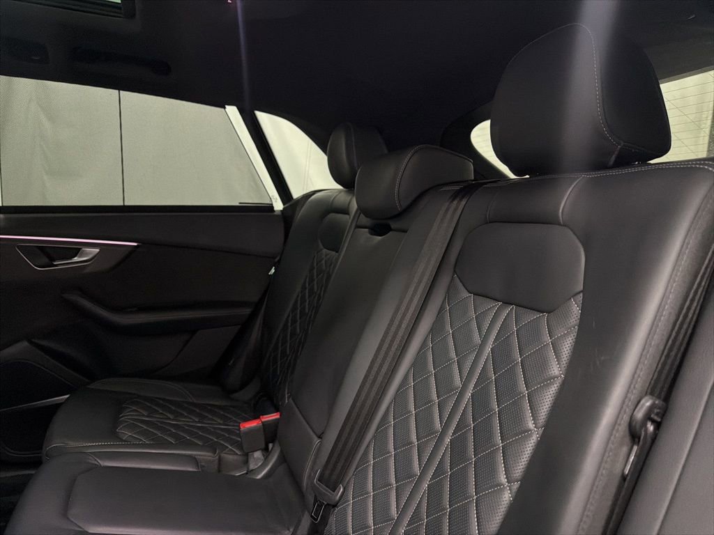 Used 2021 Audi SQ8 Prestige w/ Prestige Package image 20
