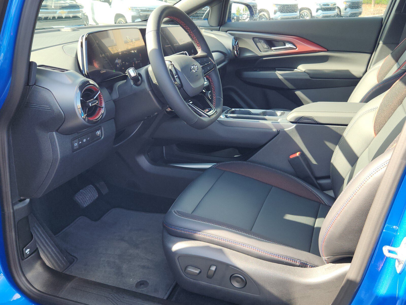 New 2026 Chevrolet Equinox EV RS image 6