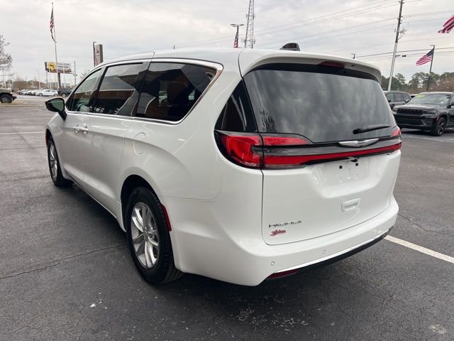 New 2026 Chrysler Pacifica Select image 22