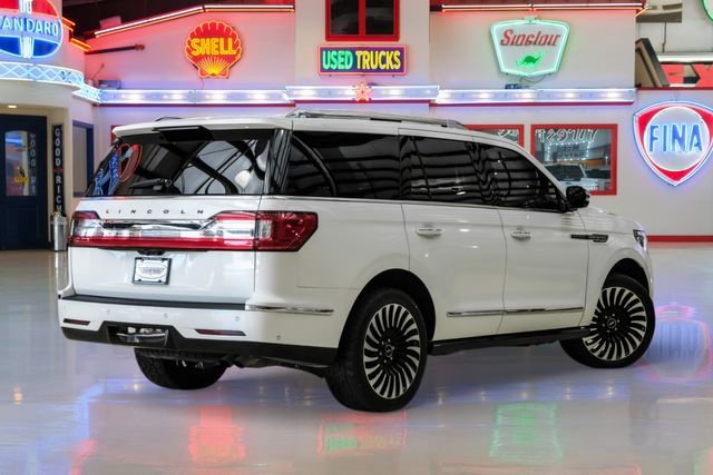 Used 2020 Lincoln Navigator Black Label image 3