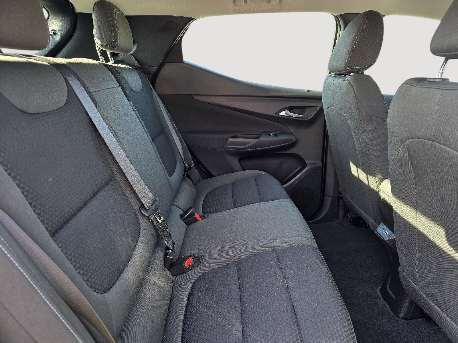 Used 2022 Chevrolet Bolt EUV LT w/ Comfort Package image 14