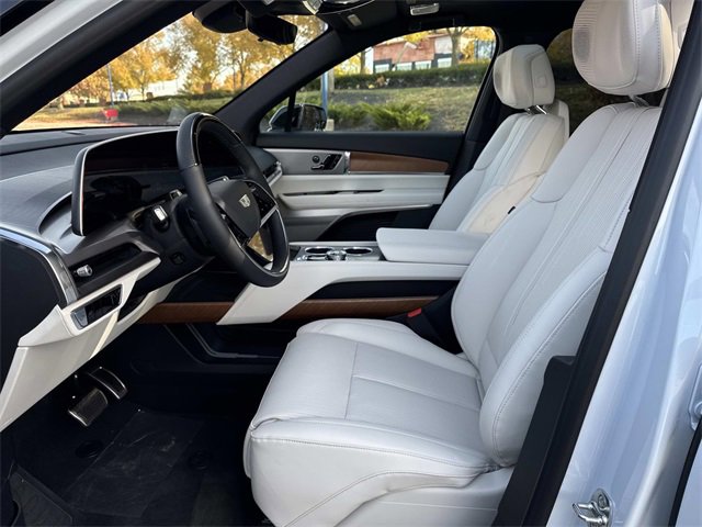 New 2026 Cadillac Vistiq Sport image 17