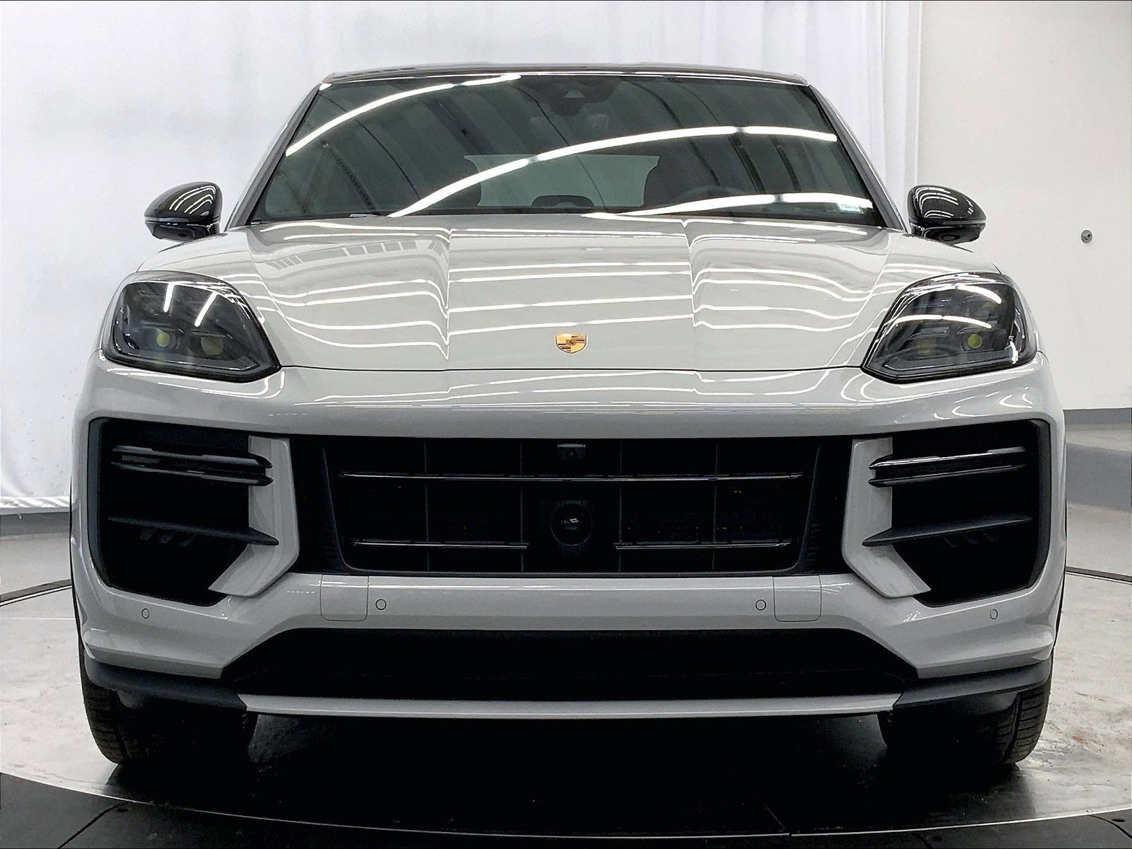 Used 2026 Porsche Cayenne Turbo GT AWD/4WD image 10