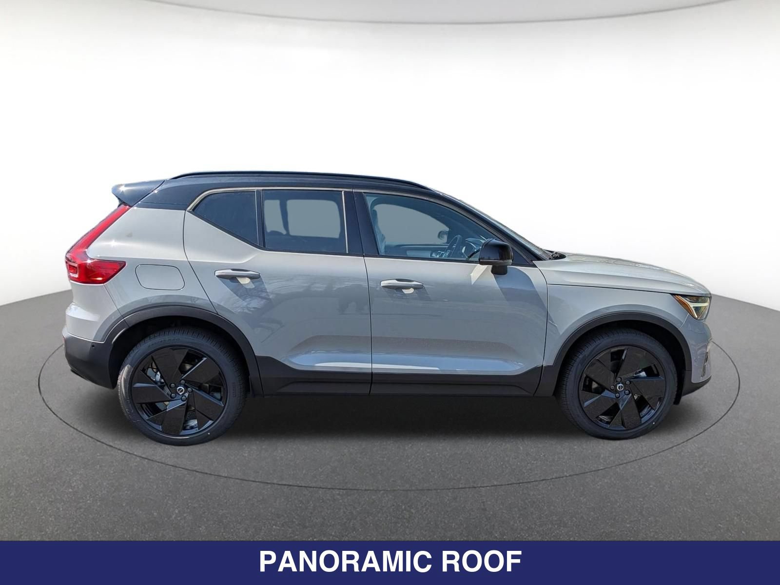 New 2026 Volvo XC40 B5 Ultra w/ Climate Package AWD/4WD image 6