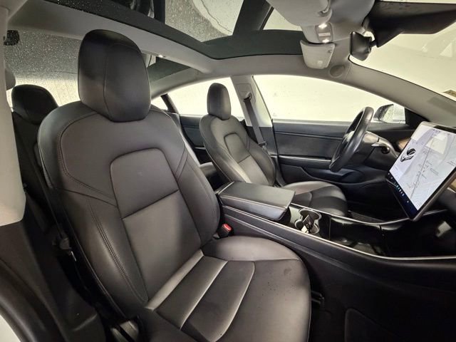 Used 2018 Tesla Model 3 Long Range image 8