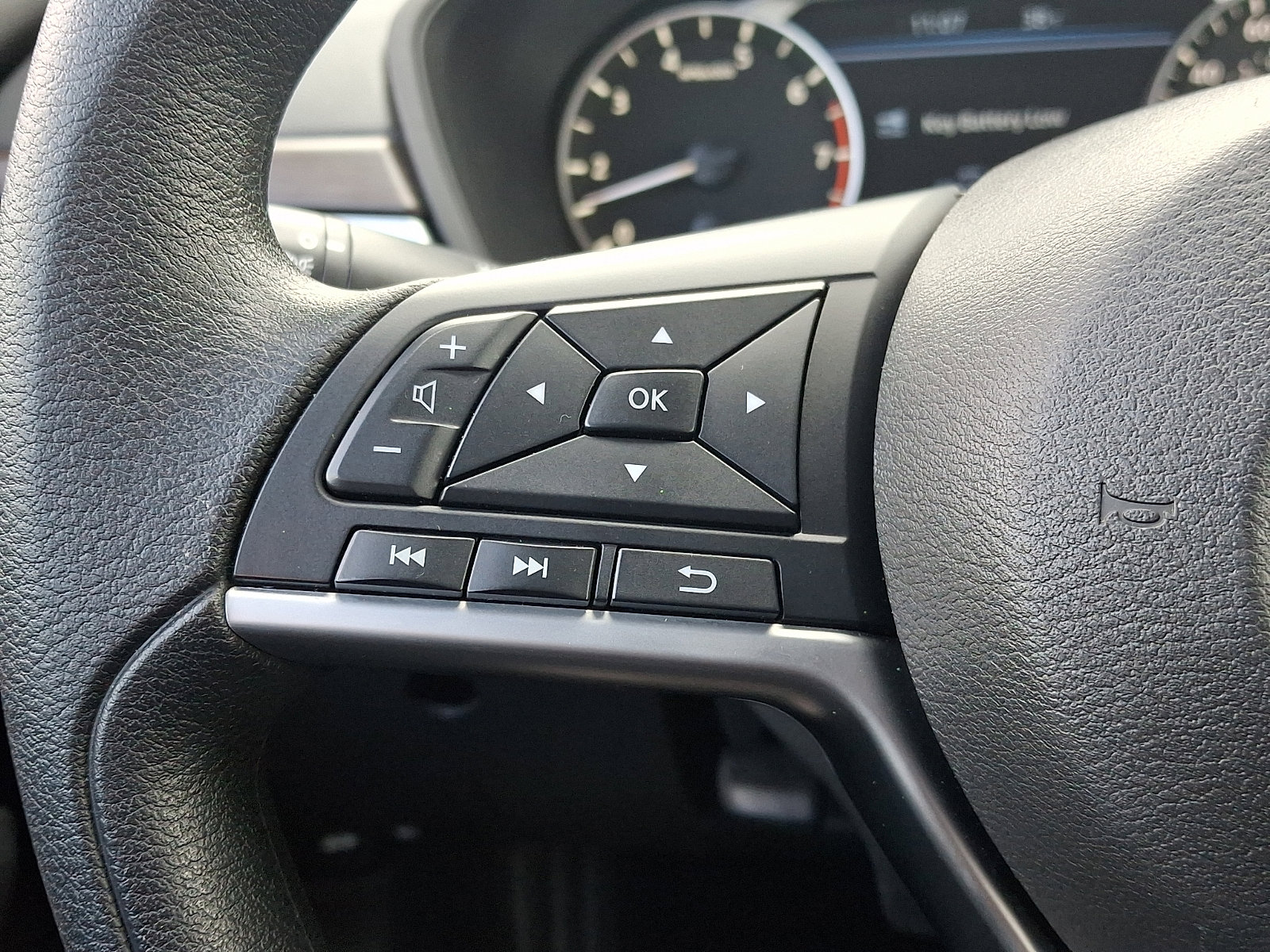 Used 2023 Nissan Altima 2.5 SV image 20