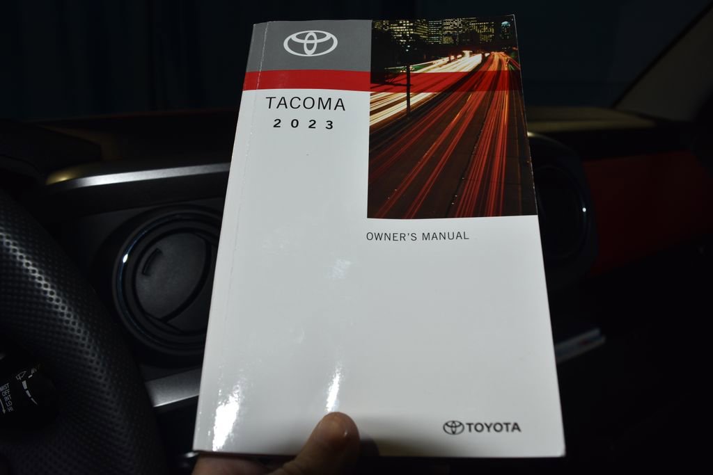 Used 2023 Toyota Tacoma SR5 image 10