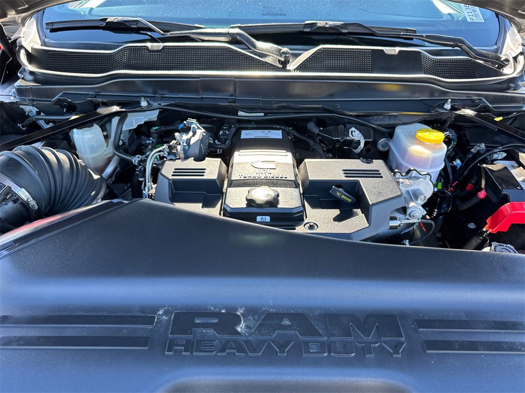 Used 2023 RAM 2500 Laramie w/ Night Edition image 12