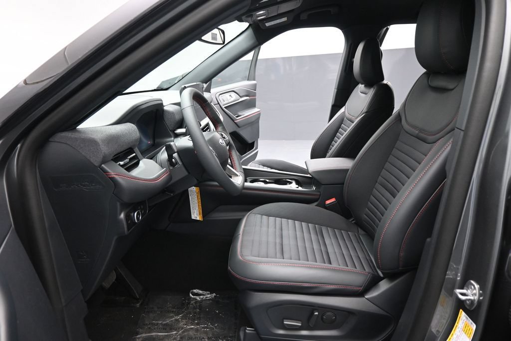New 2026 Ford Explorer ST-Line w/ ST-Line Street Pack RWD image 9
