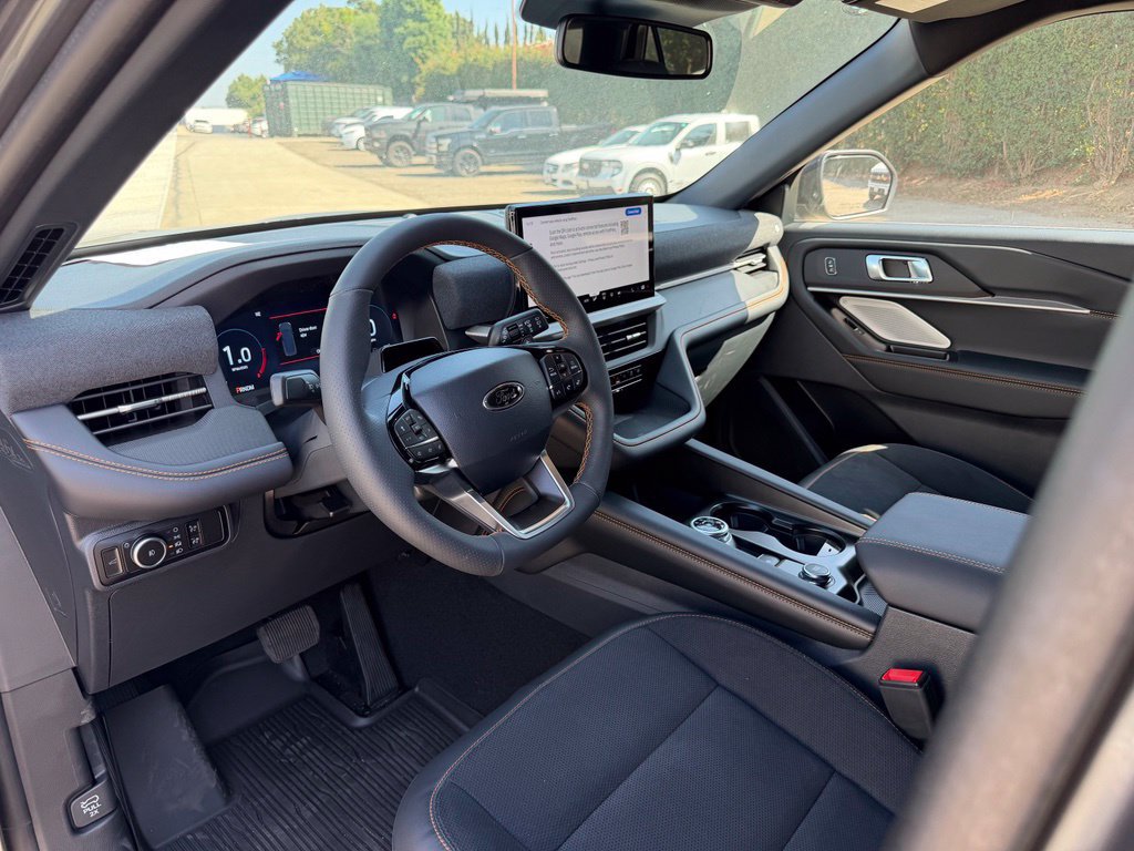 Used 2026 Ford Explorer Tremor AWD/4WD image 5