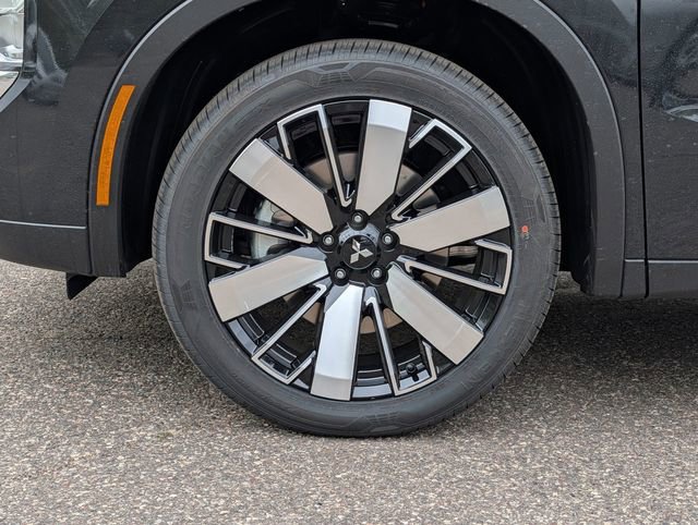 New 2026 Mitsubishi Outlander SE AWD/4WD image 3