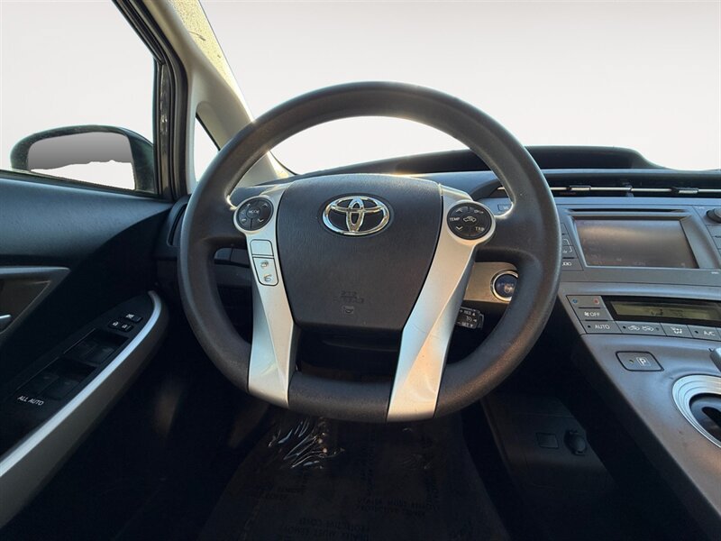 Used 2015 Toyota Prius Two FWD image 23
