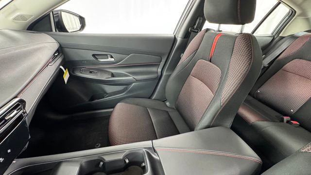 New 2026 Nissan Sentra SR FWD image 13