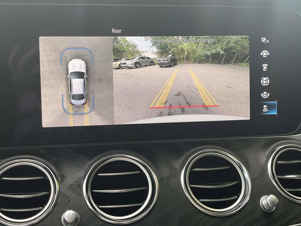 Certified 2023 Mercedes-Benz E 350 4MATIC Sedan image 28