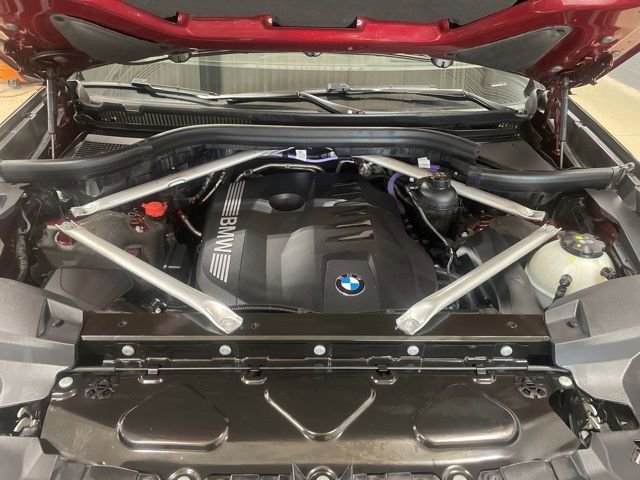 Used 2025 BMW X7 xDrive40i image 35