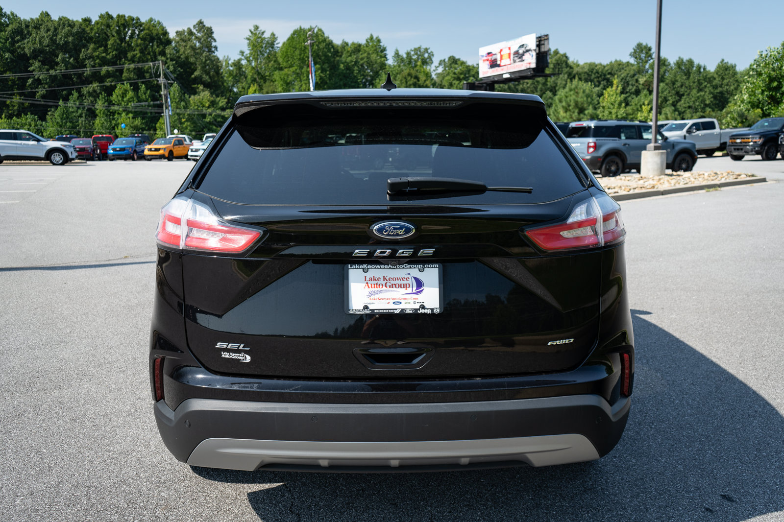 Used 2024 Ford Edge SEL AWD/4WD image 8